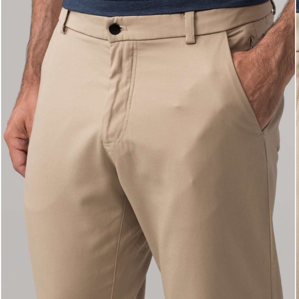 Lululemon Commission Pant (Classic) in Wacky Khaki. Size 30
